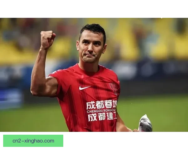上海海港关注周定洋已久，目标不仅是今年争冠还看长远发展